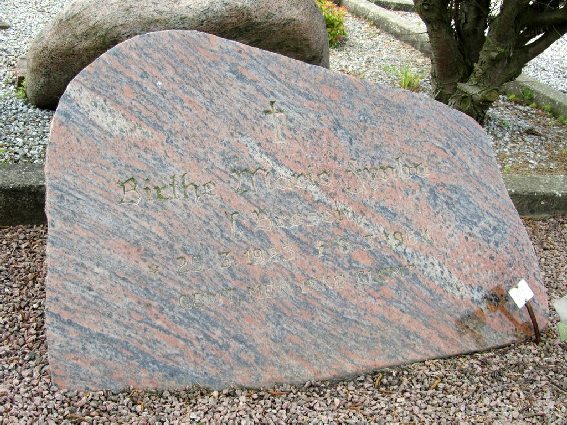 Billede af gravsten på Skagen Kirkegård