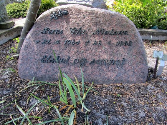 Billede af gravsten på Skagen Kirkegård