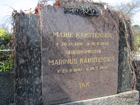 Billede af gravsten på Skagen Kirkegård