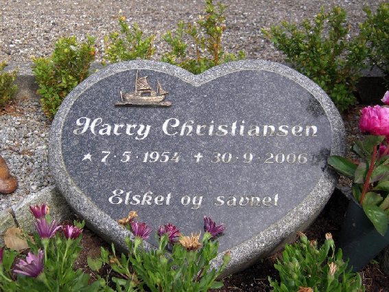 Billede af gravsten på Skagen Kirkegård