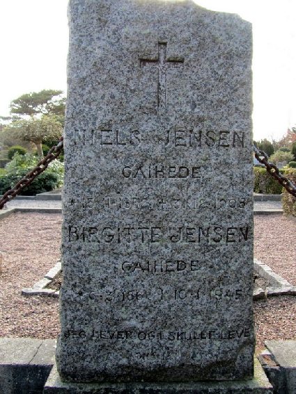 Billede af gravsten på Skagen Kirkegård