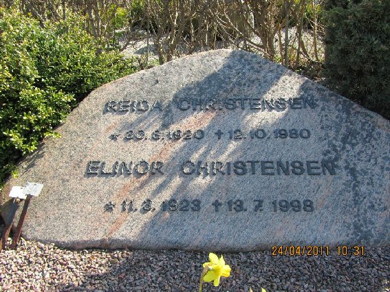 Billede af gravsten på Skagen Kirkegård