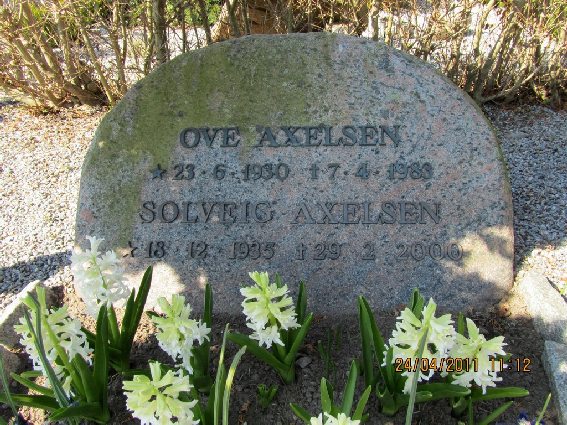 Billede af gravsten på Skagen Kirkegård