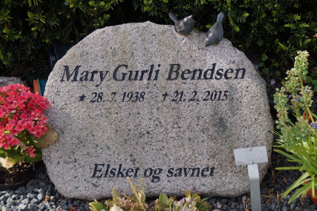 Billede af gravsten på Skagen Kirkegård