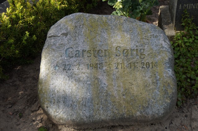 Billede af gravsten på Skagen Kirkegård